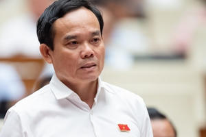 Phó Thủ tướng Trần Lưu Quang làm Trưởng Ban Chỉ đạo thực hiện sắp xếp đơn vị hành chính cấp huyện, cấp xã Phó Thủ tướng Trần Lưu Quang làm Trưởng Ban Chỉ đạo thực hiện sắp xếp đơn vị hành chính cấp huyện, cấp xã