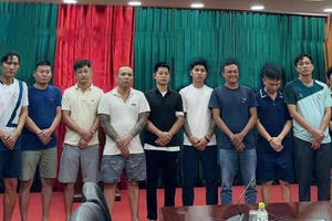 Đập tan đường dây cá độ bóng đá 1.200 tỷ