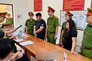 Hà Giang: Khởi tố, bắt tạm giam 2 đối tượng khai thác cát, sỏi trái phép