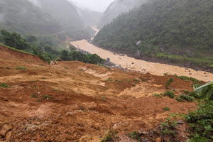 Công điện Cục Đường bộ Việt Nam yêu cầu tập trung ứng phó mưa lũ, sạt lở đất tại khu vực Bắc Bộ và Tây Nguyên