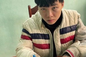 Lạng Sơn: Bắt 2 thanh niên 10X mua ma tuý về bán cho "con nghiện" kiếm lời
