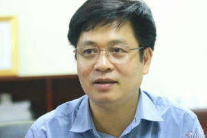 Bộ GD-ĐT nói rõ về việc cho học sinh dùng điện thoại trong lớp