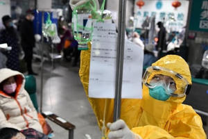 Hồ Bắc có biểu hiện giấu dịch Corona, Trung Quốc mạnh tay xử lý cán bộ, đảng viên lơ là