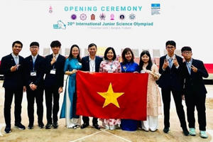Nam sinh với bảng thành tích học tập đáng nể, đạt Huy chương Bạc kỳ thi Olympic Khoa học trẻ quốc tế 2023