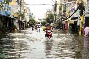 Chuyện khó tin: Nhà thầu biết trượt vẫn “đi thi”?