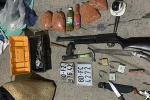 Bắt nhóm cướp thủ súng đạn bi và ớt bột để tấn công khi bị truy đuổi tại Nhơn Trạch