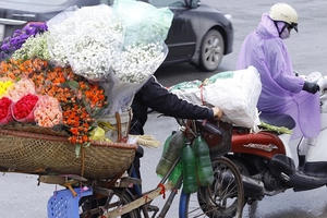 Rớt nước mắt với những người phụ nữ không có 8/3