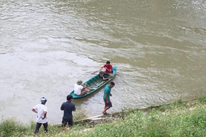 Phát hiện thi thể nghi phạm đâm vợ, đốt nhà hàng xóm