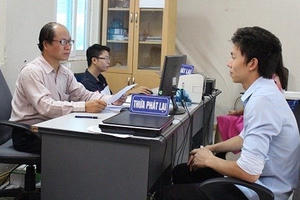 Chế định Thừa phát lại ngày càng được người dân, xã hội đón nhận Chế định Thừa phát lại ngày càng được người dân, xã hội đón nhận