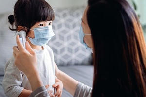 [Trailer] Sức khỏe là vàng: Điều trị bệnh nhi F0 cần lưu ý những gì?