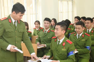 Đề tham khảo bài thi đánh giá trong tuyển sinh vào trường Công an