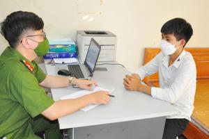 Hải Dương: Khởi tố 3 thanh niên ném vỏ chai bia vào phương tiện tham gia giao thông