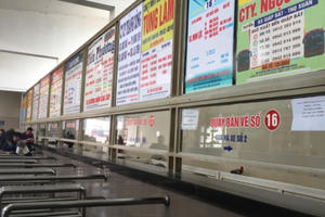 Bến xe ngày giáp Tết vắng như "chùa bà đanh"