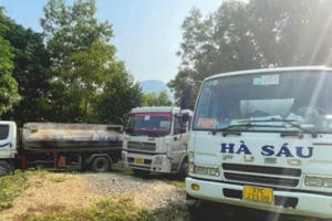 Nghệ An:Phát hiện cơ sở tái chế dầu thải không phép trong rừng ở huyện Tân Kỳ