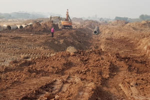 Xã Phụng Công bất chấp Luật Đê điều thi công dự án: Tỉnh Hưng Yên không thể đứng ngoài cuộc! Xã Phụng Công bất chấp Luật Đê điều thi công dự án: Tỉnh Hưng Yên không thể đứng ngoài cuộc!