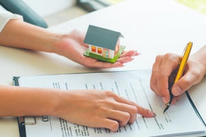 Nguy cơ mất trắng tiền đặt cọc mua căn hộ