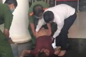 Bị phạt tù giam, bị cáo uống thuốc tự tử tại trụ sở Tòa án Bình Phước