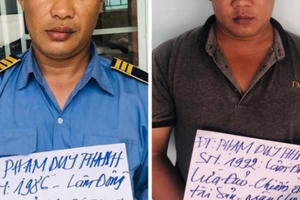 Bình Dương: Bắt giữ 2 thanh niên cạo, chỉnh sửa vé số giả trúng thưởng rồi mang đổi thưởng