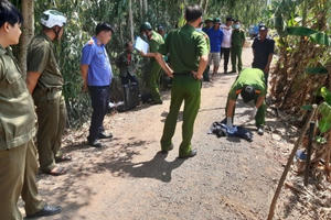 Bắt giữ nhóm "cẩu tặc" bắn chết gia chủ khi bị ngăn cản trộm chó Bắt giữ nhóm "cẩu tặc" bắn chết gia chủ khi bị ngăn cản trộm chó