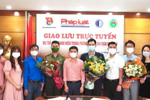Giao lưu trực tuyến về 'Vai trò của thanh niên trong phòng, chống đại dịch COVID-19' Giao lưu trực tuyến về 'Vai trò của thanh niên trong phòng, chống đại dịch COVID-19'