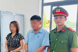 Khởi tố nguyên Chủ tịch và Kế toán xã chiếm đoạt tiền bảo vệ rừng