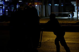 Lặng lẽ đêm cuối năm