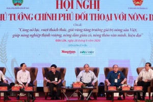 Thủ tướng đối thoại với nông dân: Gỡ khó để nông nghiệp, nông thôn khẳng định vị thế trụ đỡ của nền kinh tế Thủ tướng đối thoại với nông dân: Gỡ khó để nông nghiệp, nông thôn khẳng định vị thế trụ đỡ của nền kinh tế