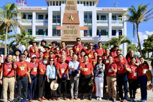 Vận động bà con kiều bào cùng xây dựng và bảo vệ Tổ quốc