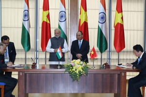 Việt Nam, Ấn Độ ký kết 12 văn kiện hợp tác
