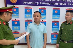 Hải Dương: Cựu chủ tịch và thủ quỹ bị khởi tố vì bán đất trái thẩm quyền