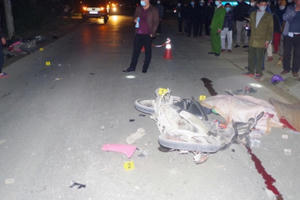 Lào Cai: Va chạm giữa 2 xe máy, 2 người thương vong