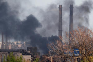 Nga chọc thủng phòng thủ ở "pháo đài" Azovstal, giao tranh nổ ra khốc liệt