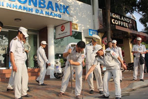 Audio địa ốc 360s: Phạt 10 triệu đồng nếu lấn chiếm vỉa hè Audio địa ốc 360s: Phạt 10 triệu đồng nếu lấn chiếm vỉa hè