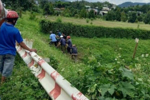 Lâm Đồng: Hai người đang sửa điện thì bị điện giật tử vong Lâm Đồng: Hai người đang sửa điện thì bị điện giật tử vong