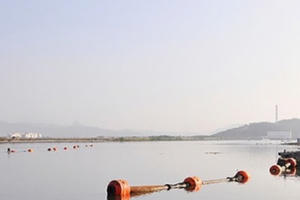 Quảng Ninh: Bàng hoàng phát hiện thi thể hai bố con buộc vào nhau nổi trên mặt hồ