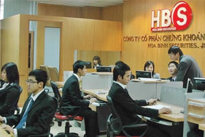 Chứng khoán Hòa Bình bị phạt do không báo cáo thông tin