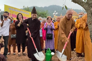 Gần 10 ngàn cây xanh được trồng tại Học viện Phật giáo Việt Nam tại Hà Nội