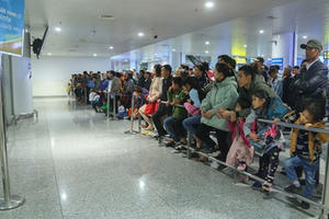 U23 Việt Nam về quê ăn Tết trong vòng tay chào đón của người hâm mộ U23 Việt Nam về quê ăn Tết trong vòng tay chào đón của người hâm mộ