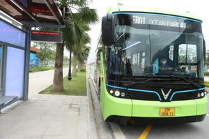 Hà Nội sắp có tuyến xe buýt điện số hiệu E06