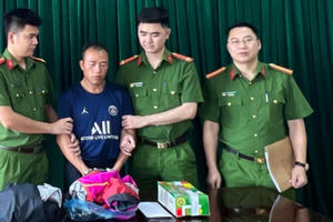 Công an Thái Nguyên bắt đối tượng vận chuyển 1 bánh heroin