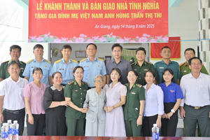 Niềm vui của Mẹ Thi trong căn nhà mới