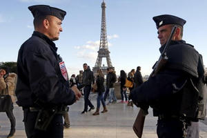 Pháp phá 7 âm mưu tấn công khủng bố