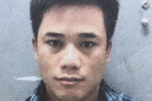 Bắt thanh niên chuyên trộm thẻ visa của gái bán dâm lấy tiền tiêu xài