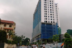 Bản tin Bất động sản Plus: Người dân nhà 8B Lê Trực bực mình vì phường Điện Biên ra văn bản lạ (!?)