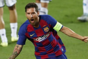 Messi lập siêu phẩm, Barca hẹn Bayern ở tứ kết Champions League