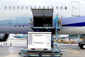 Hải quan TP.HCM thông quan nhanh vaccine, vật tư phòng chống dịch