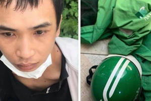 Hà Nội: Bắt đối tượng mặc áo Grab cầm kim tiêm lao vào hàng tạp hoá cướp tiền