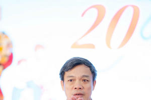 Sau hơn 30 năm, người chèo lái "con thuyền tri thức" đang chuyển tiếp tay chèo