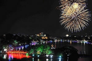 Hà Nội: Chi tiết địa điểm bắn pháo hoa Tết Âm lịch 2024