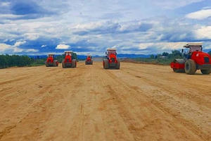 Nhiều nhà thầu thi công cao tốc Vĩnh Hảo - Phan Thiết yếu kém Nhiều nhà thầu thi công cao tốc Vĩnh Hảo - Phan Thiết yếu kém